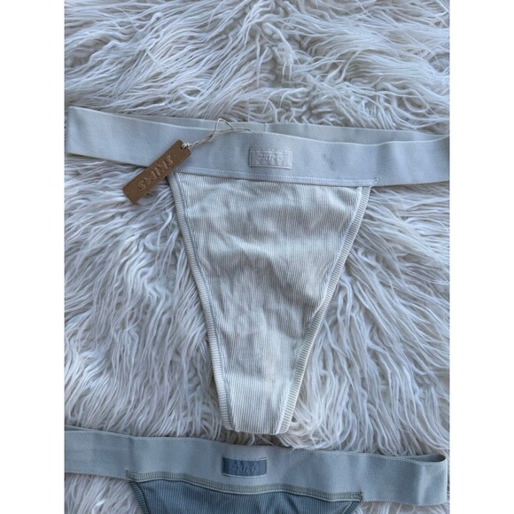 Skims Cotton Rib Thongs Bundle Size Medium - Picture 5 of 8